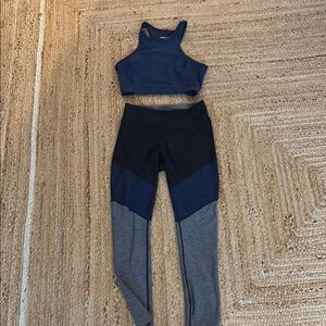 FULL SET Outdoor Voices Women's Blue and Gray Activewear Set